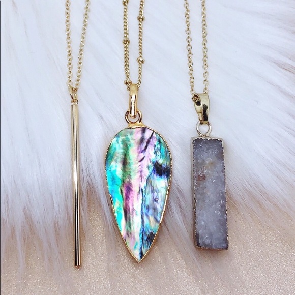 Druzy Bar Necklace - Picture 3 of 6